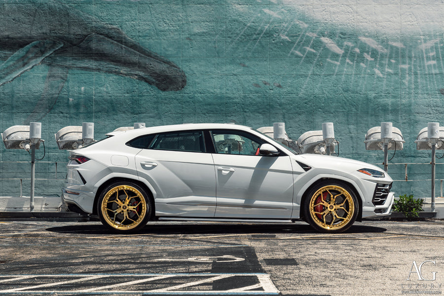 Lamborghini Urus on AG Luxury AGL56 forged wheels in polished / gold finish