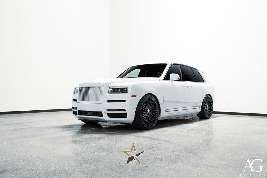 Rolls-Royce Cullinan on AG Luxury AGL65 forged wheels in matte black finish