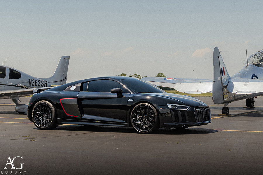 Audi R8 on AG Luxury AGL66 forged wheels in gloss black / carbon fiber finish
