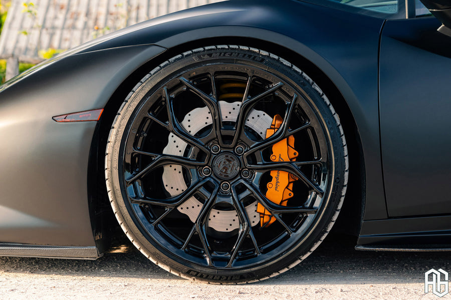 Lamborghini Huracan on AG Luxury AGL90 forged wheels in gloss black finish - view 3