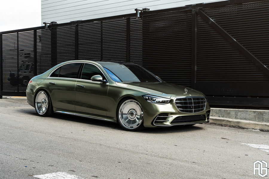 Mercedes-Benz S580 on AG Luxury AGL93 forged wheels in polished finish