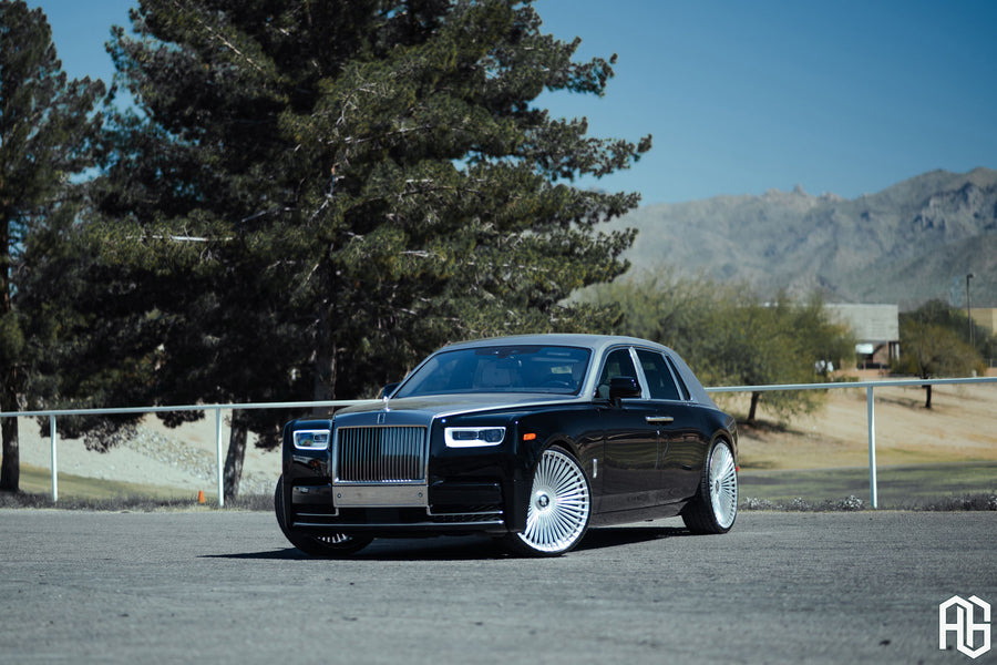 Rolls-Royce Phantom on AG Luxury AGL95 forged wheels in polished finish