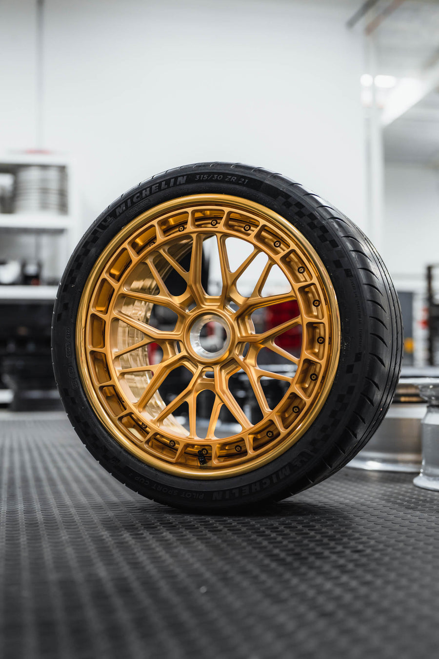 AL13 A090-R 3-piece forged wheel