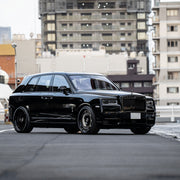 Rolls-Royce Cullinan on AL13 C00-109R forged wheels in Gloss Black / Gloss Black Aerodisc finish