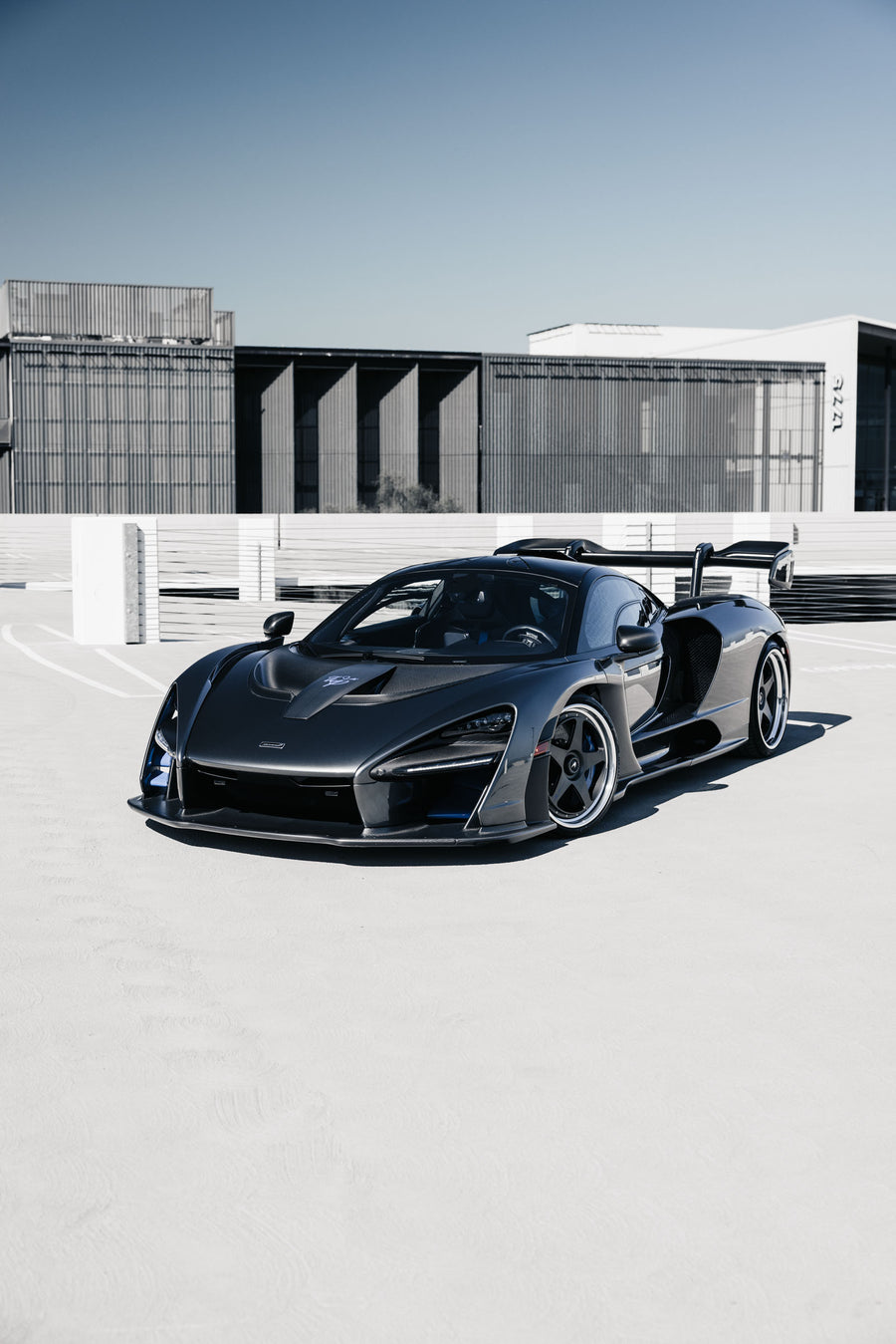 McLaren Senna on AL13 C005R forged wheels in Satin Forged Graphite / Polished Gloss finish