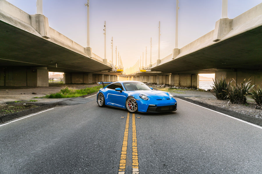Porsche 911 992 GT3 on AL13 C007R forged wheels in Brushed Gloss / Polished Gloss finish