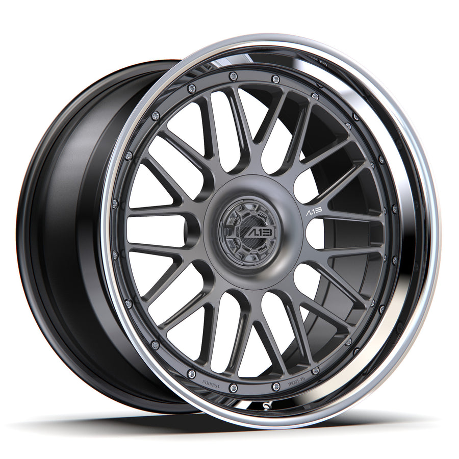 AL13 C010R forged wheel with ACL center-lock style cap