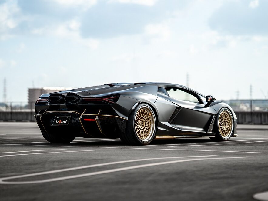 Lamborghini Revuelto on AL13 C025R forged wheels in Satin Race Gold / Polished Gloss finish