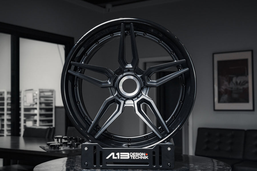 AL13 D005 3-piece forged wheel