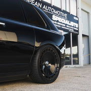 Rolls-Royce Cullinan on AL13 LUX10 forged wheels in Gloss Black finish