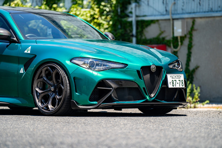 Alfa Romeo Giulia GTAm on AL13 R110 forged wheels in Brushed Gloss Shadow Black finish