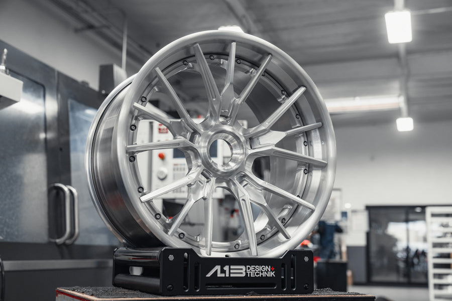 AL13 R130 3-piece forged wheel