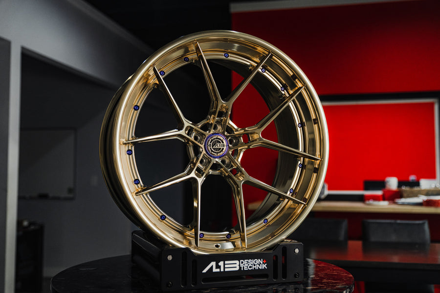 AL13 R60 3-piece forged wheel