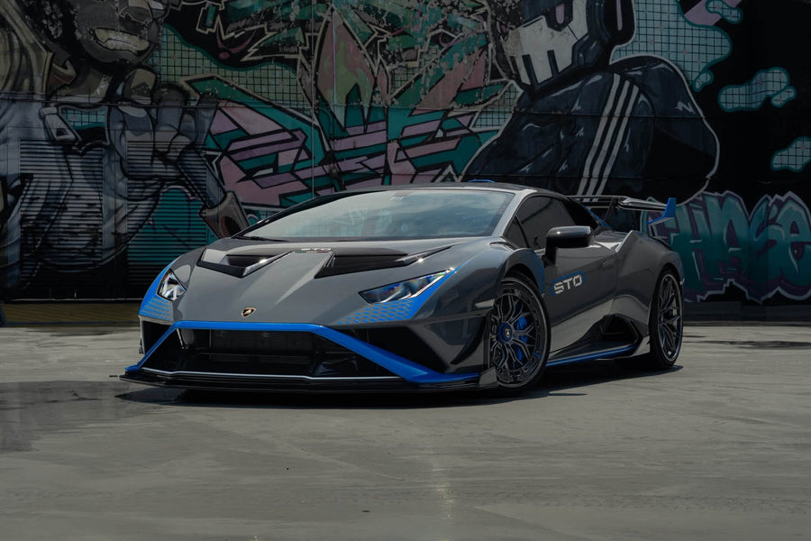 Lamborghini Huracan STO on AL13 R80-109R forged wheels in Satin Forged Graphite / Polished Gloss Shadow Grey finish