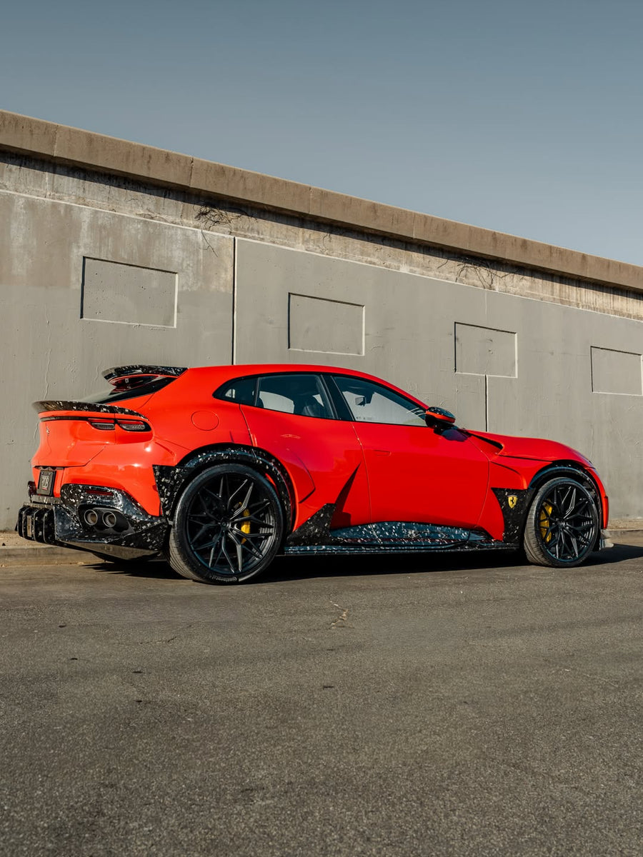 Ferrari Purosangue on AL13 R80 forged wheels in Gloss Black finish