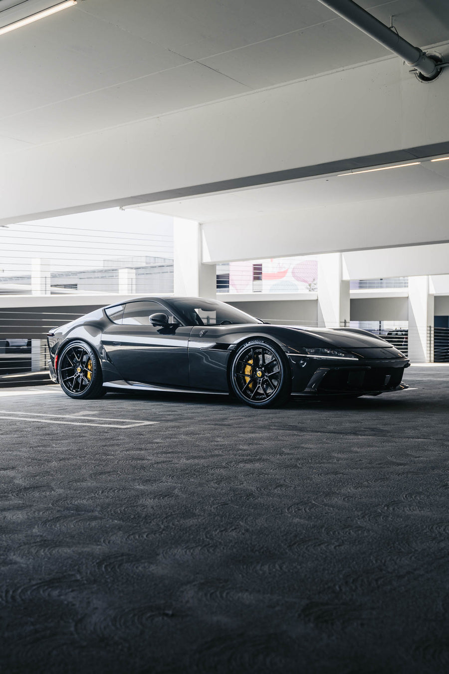 Ferrari 12Cilindri on AL13 RS60 forged wheels in Gloss Black finish