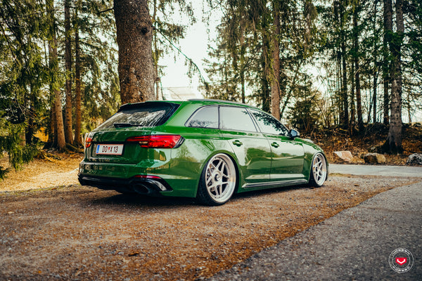 Audi RS4 – GEN Series: GEN-02 (3-Piece)