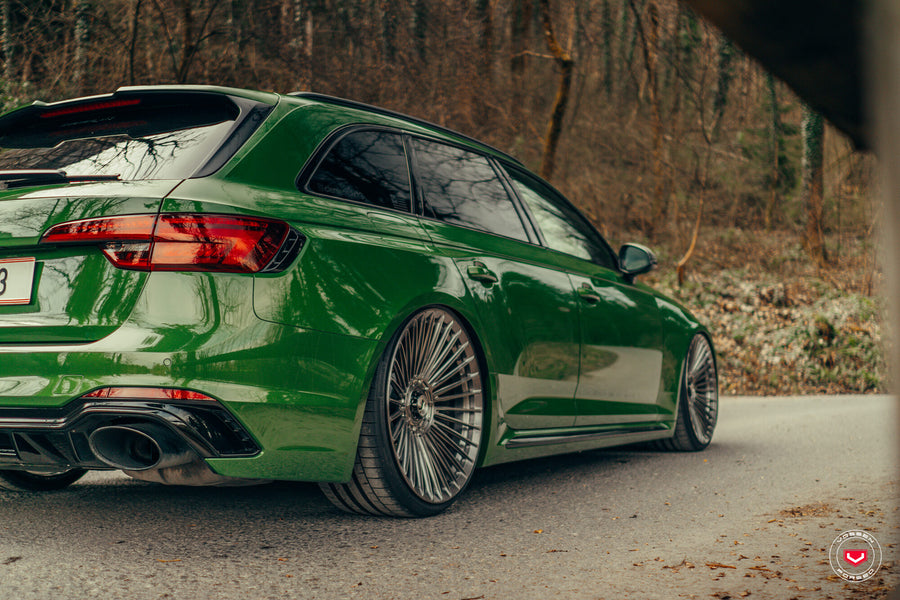 Audi RS4 – Series 17: S17-05 – photo 2