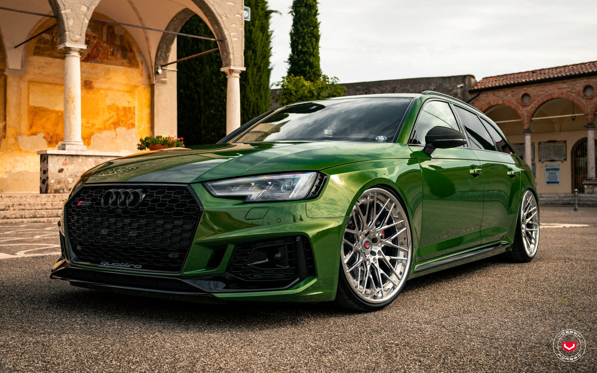 Audi RS4 – Series 17: S17-07 (3-Piece)