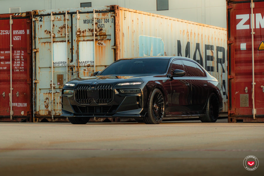 BMW 760i xDrive – Series 17: S17-14 – photo 1