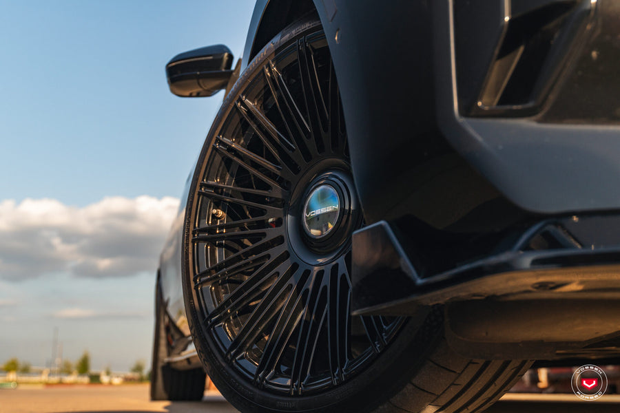 BMW 760i xDrive – Series 17: S17-14 – photo 2