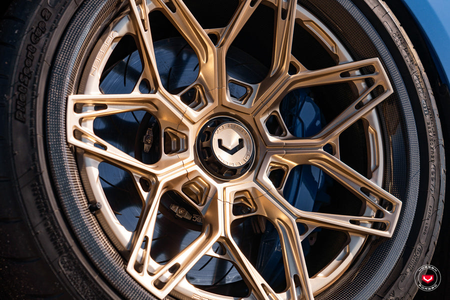 BMW G81 M3 Touring – Series 21: S21-08 Carbon – photo 10