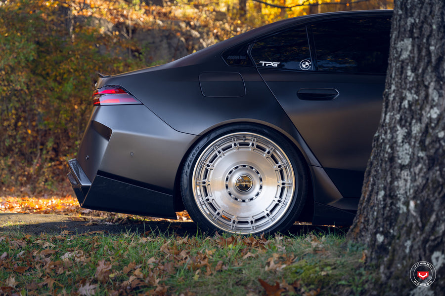 BMW G90 M5 – Series 21: S21-13 (3-Piece) – photo 10