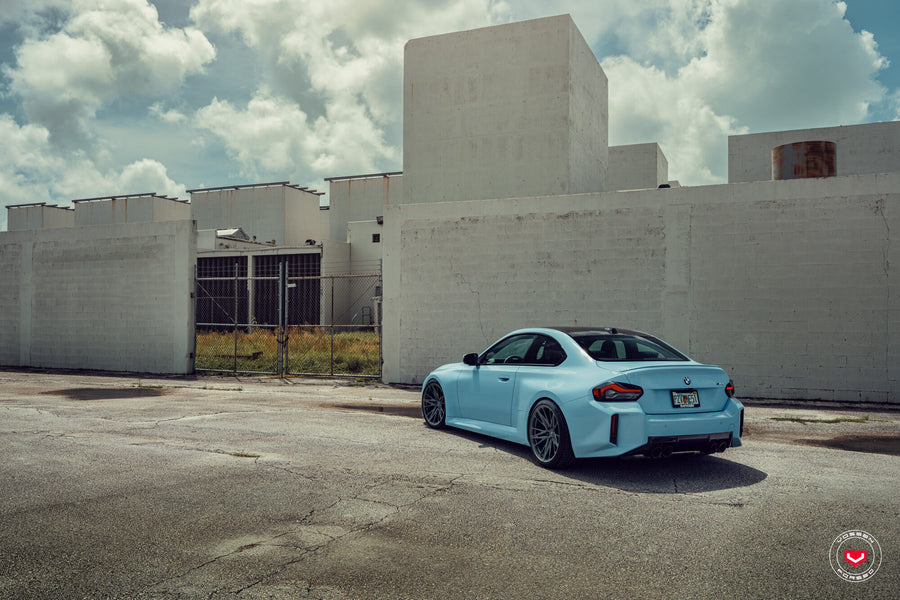 BMW M2 – M-X Series: M-X6 – photo 10