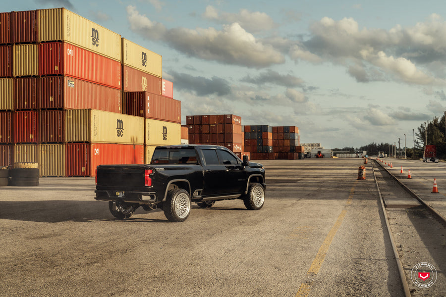 Chevrolet Silverado Trail Boss – GNX Series: GNX-02 – photo 2
