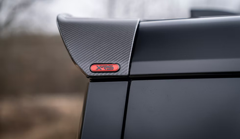 Urban Defender XRS rear spoiler detail
