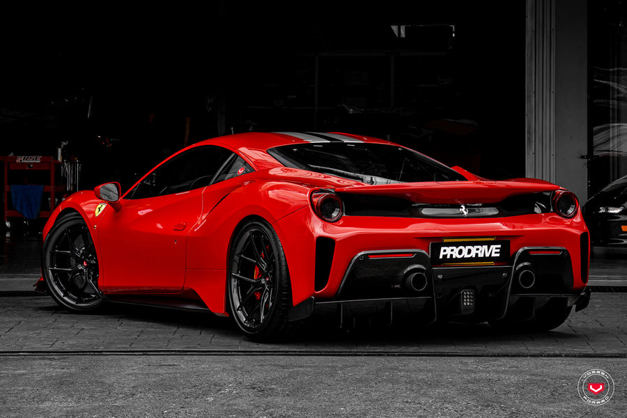 Ferrari 488 Pista – Series 21: S21-01 Carbon – photo 2