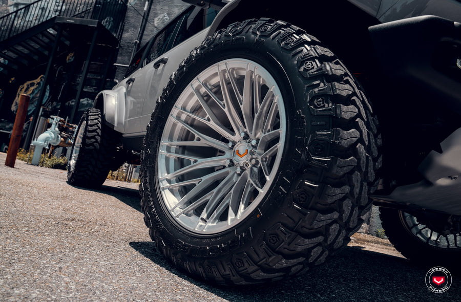 Ford Bronco - Vossen VFX-04 – photo 10