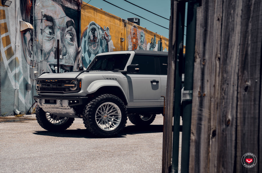 Ford Bronco - Vossen VFX-04 – photo 2