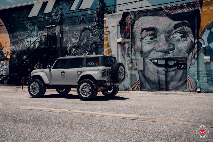 Ford Bronco - Vossen VFX-04 – photo 4