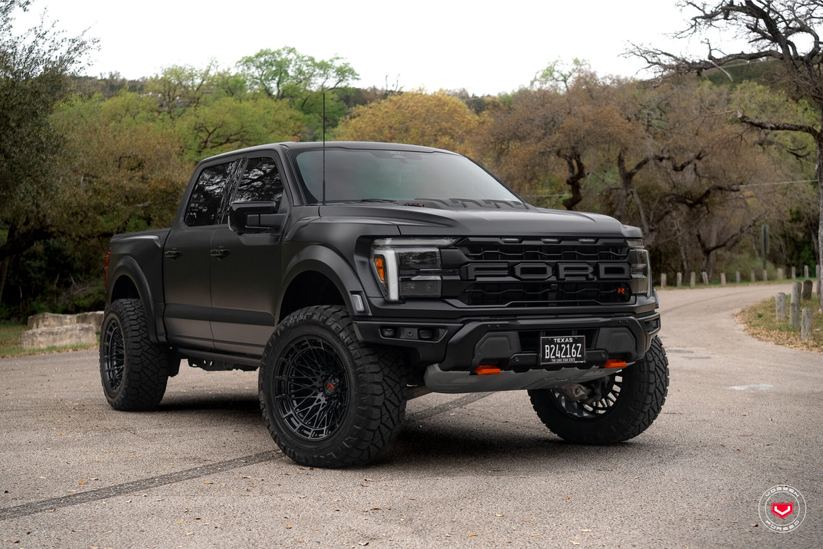Ford F-150 Raptor R – LCX Series: LCX-03