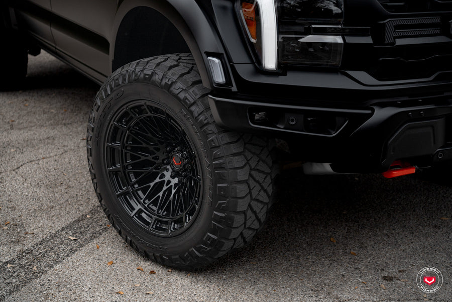 Ford F-150 Raptor R – LCX Series: LCX-03 – photo 6