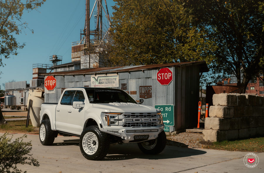 Ford Raptor R – LCX Series: LCX-03 – photo 6