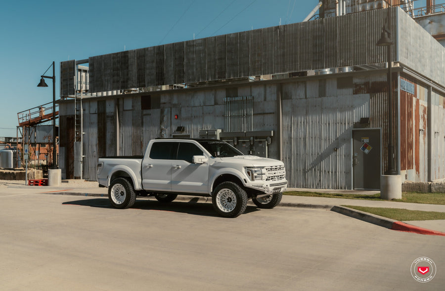 Ford Raptor R – LCX Series: LCX-03 – photo 8