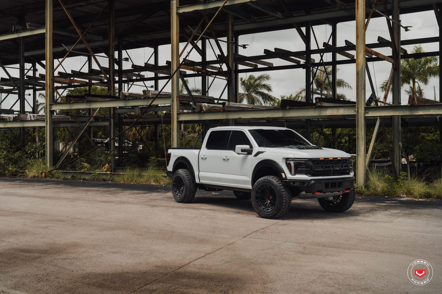 Ford F-150 Raptor R – LCX Series: LCX-03 – photo 9