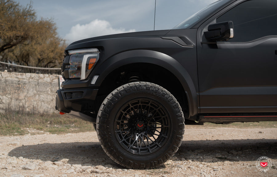Ford F-150 Raptor R – LCX Series: LCX-03 – photo 9