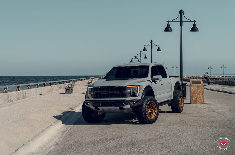 Ford Raptor – LCX Series: LCX-03 – photo 1