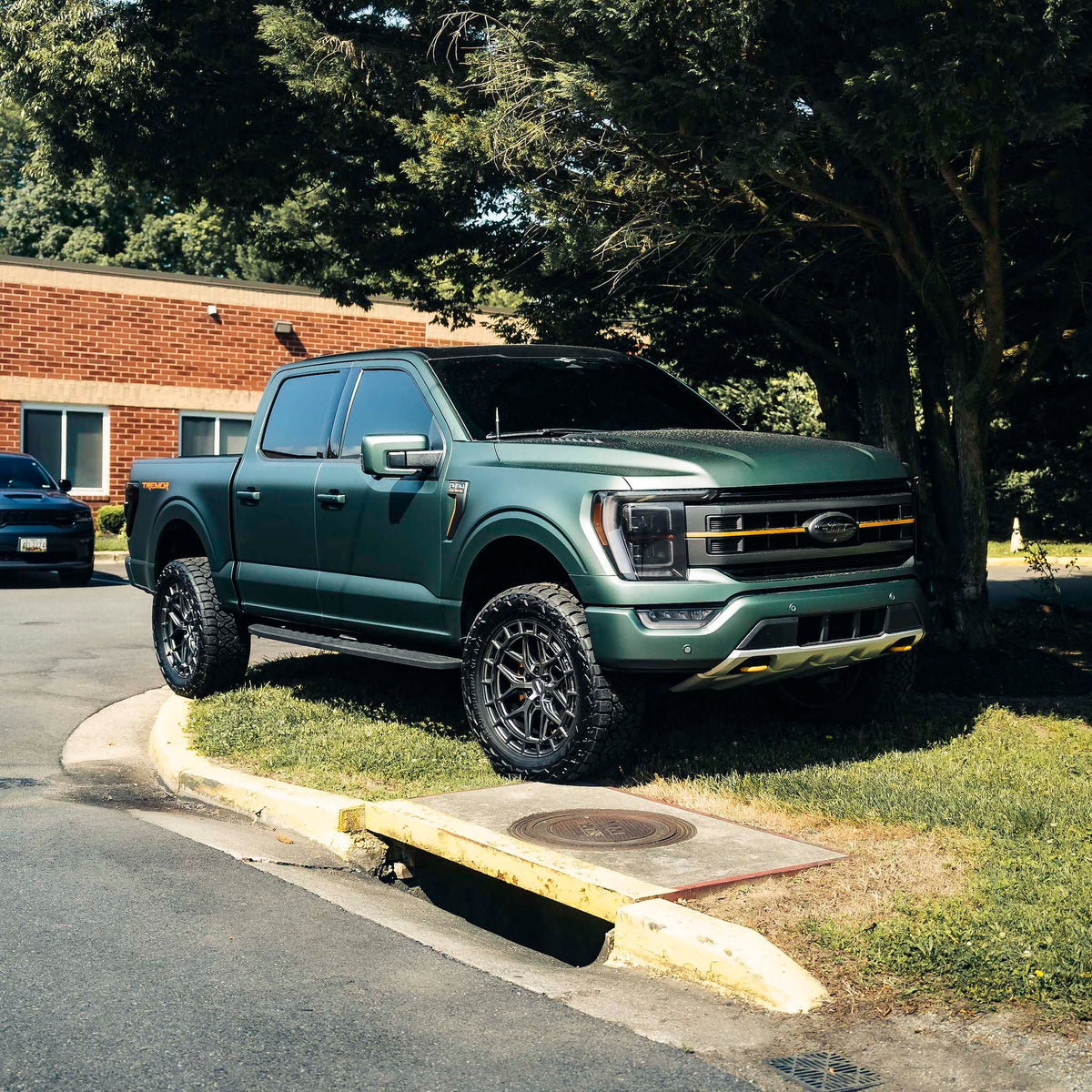 24" Vossen HFX1 Matte Gunmetal 24x10 Concave Wheels Fits Ford F150 2015-2020