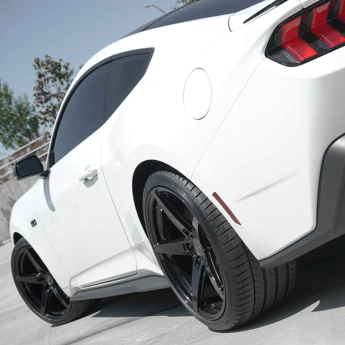 20" Velgen Classic5 Gloss Black Concave Wheels Rims Fits Ford Mustang S197