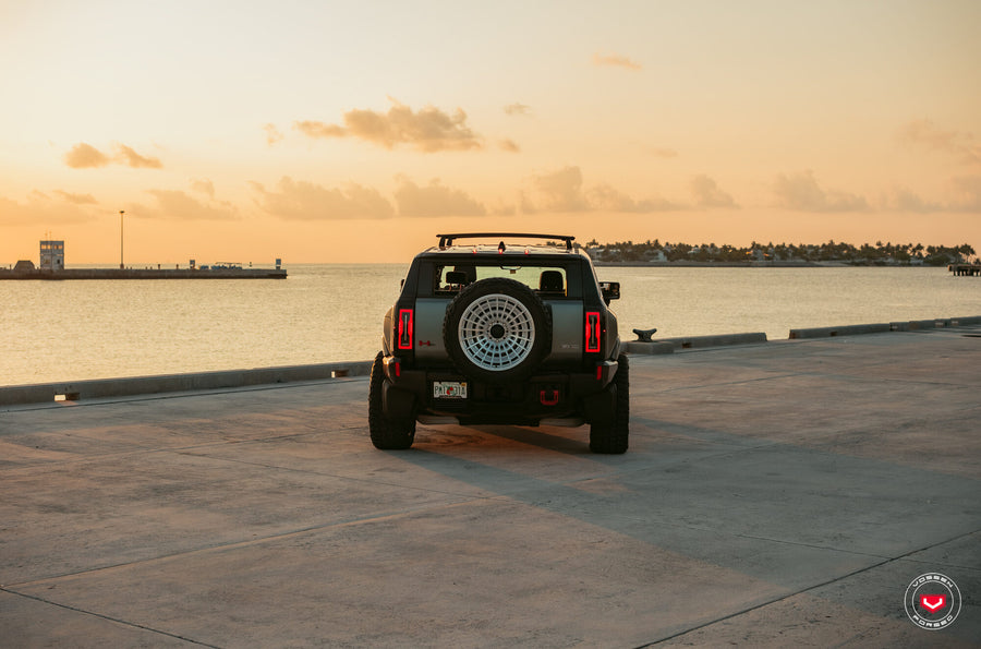 Hummer EV SUV – LCX Series: LCX-04 – photo 2