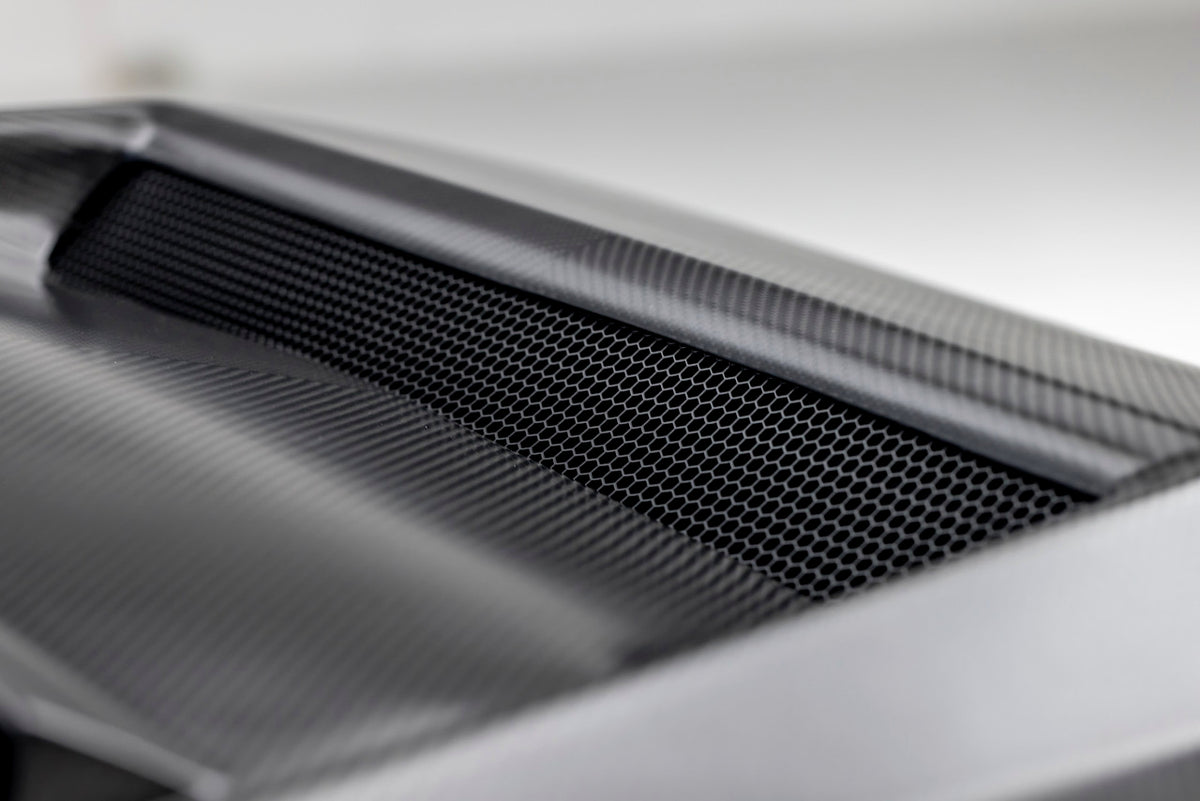 Vorsteiner Aero Bonnet Carbon Fiber PP 2x2 SATIN Fits Mercedes Benz G63 AMG