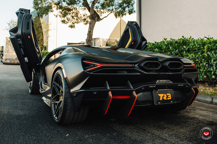 Lamborghini Revuelto – Series 21: S21-08 – photo 4