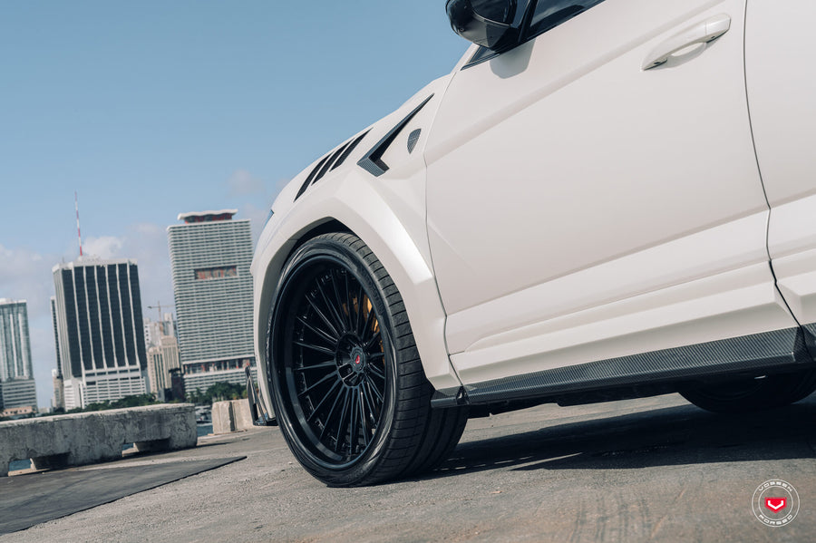 Lamborghini Urus – Series 17: S17-04 (3-Piece) – photo 7
