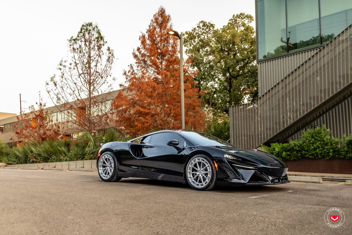McLaren Artura – LC3 Series: LC3-04