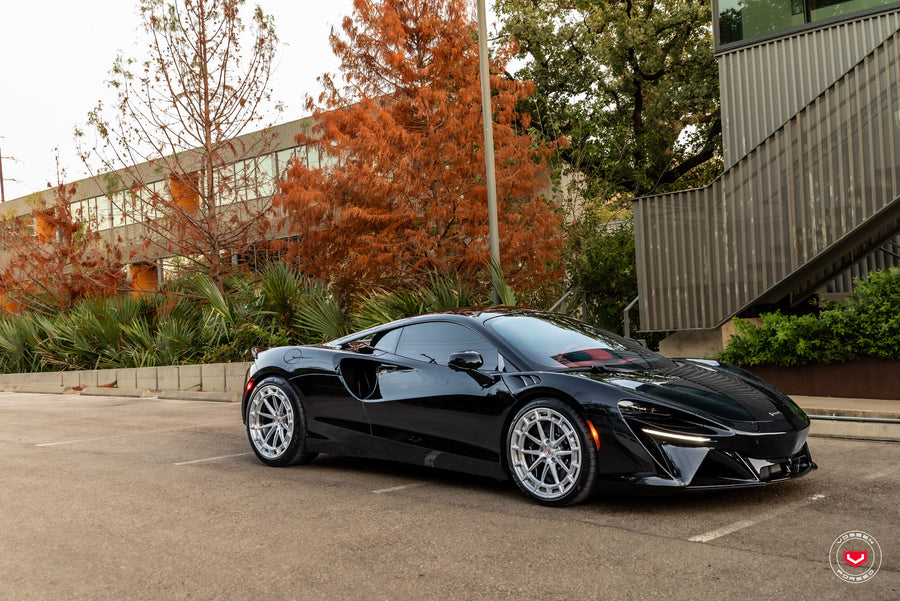 McLaren Artura – LC3 Series: LC3-04 – photo 10