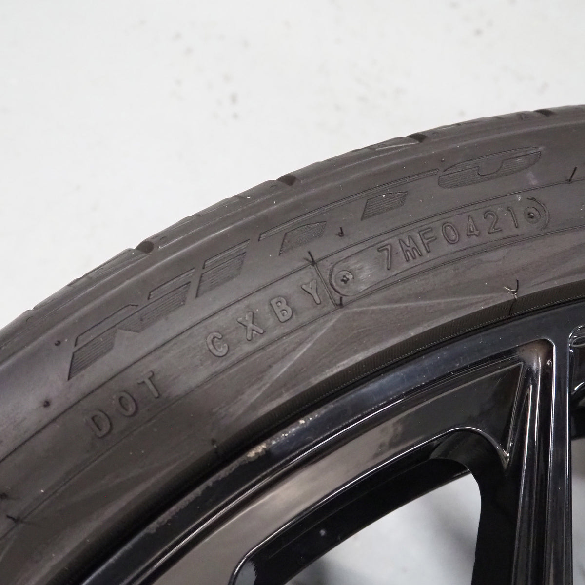 24" Vossen HF2 Gloss Black Concave Wheels Rims Fits G550 G55 G63 G65